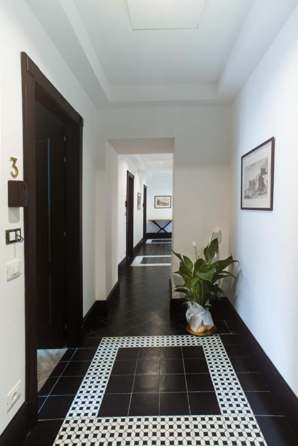Fida Rooms Наполи Екстериор снимка