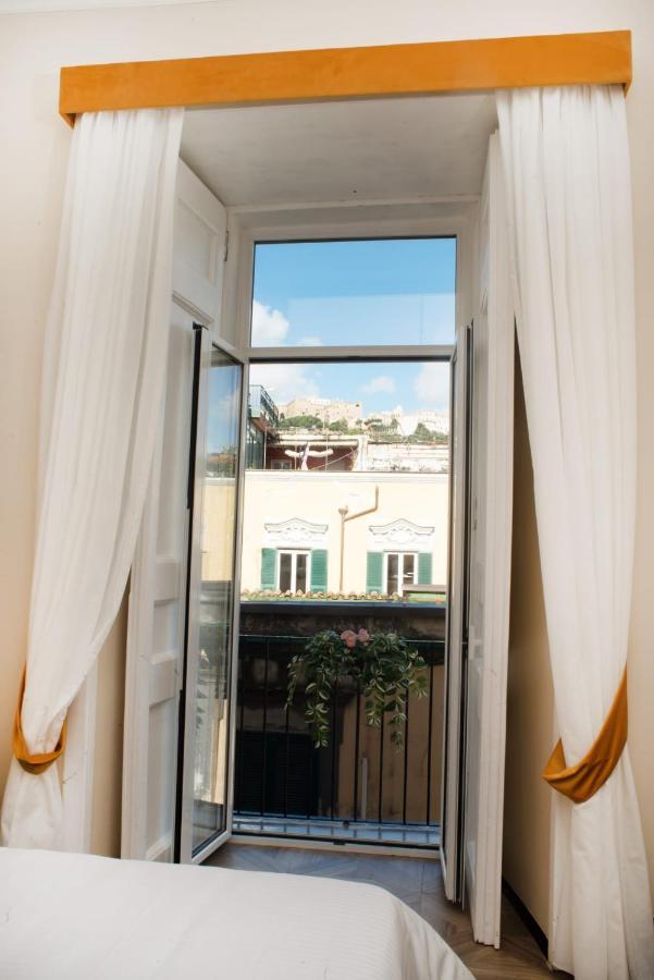 Fida Rooms Наполи Екстериор снимка