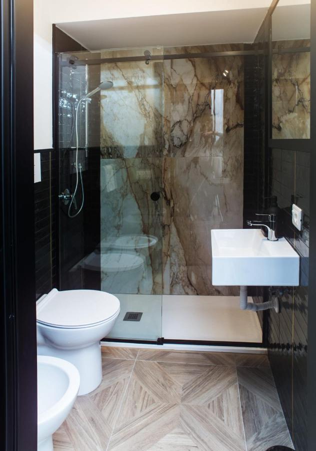 Fida Rooms Наполи Екстериор снимка