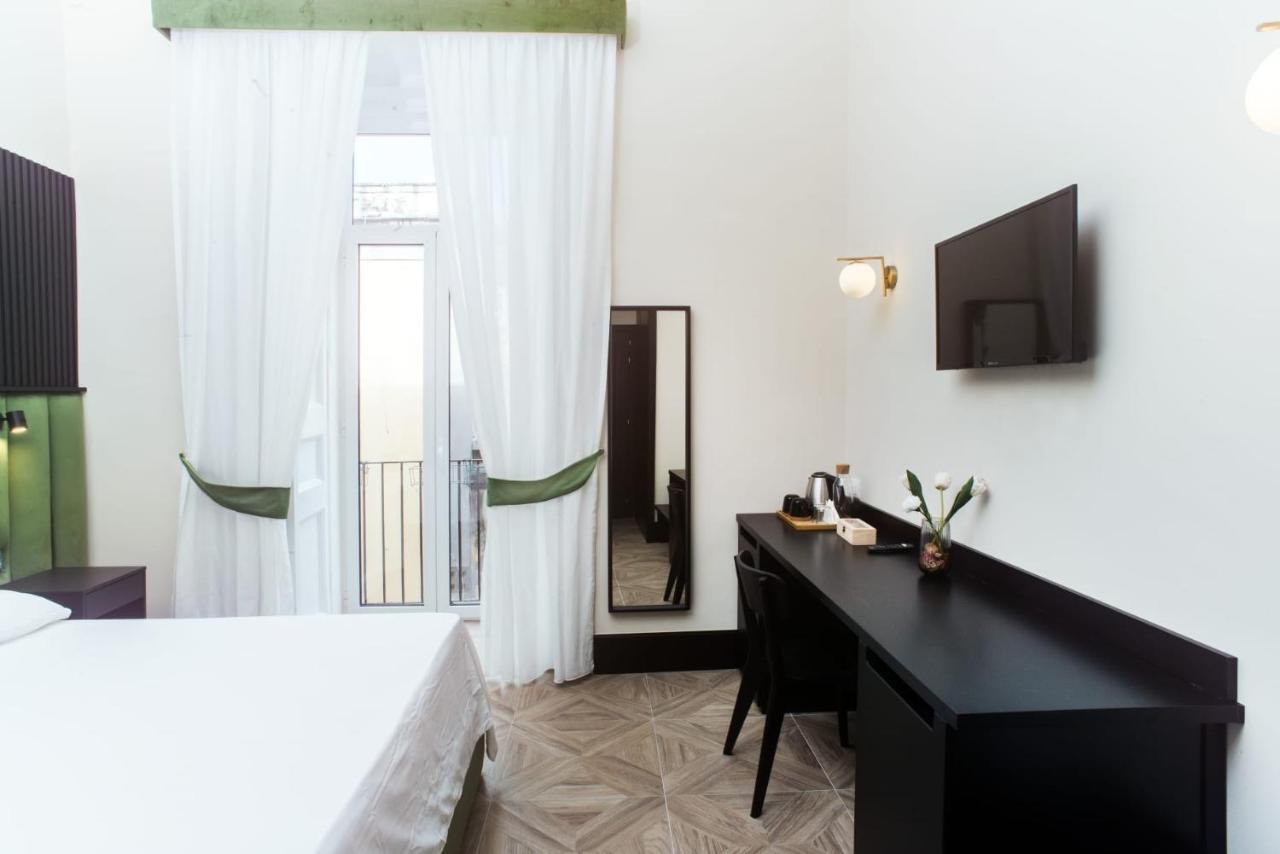 Fida Rooms Наполи Екстериор снимка