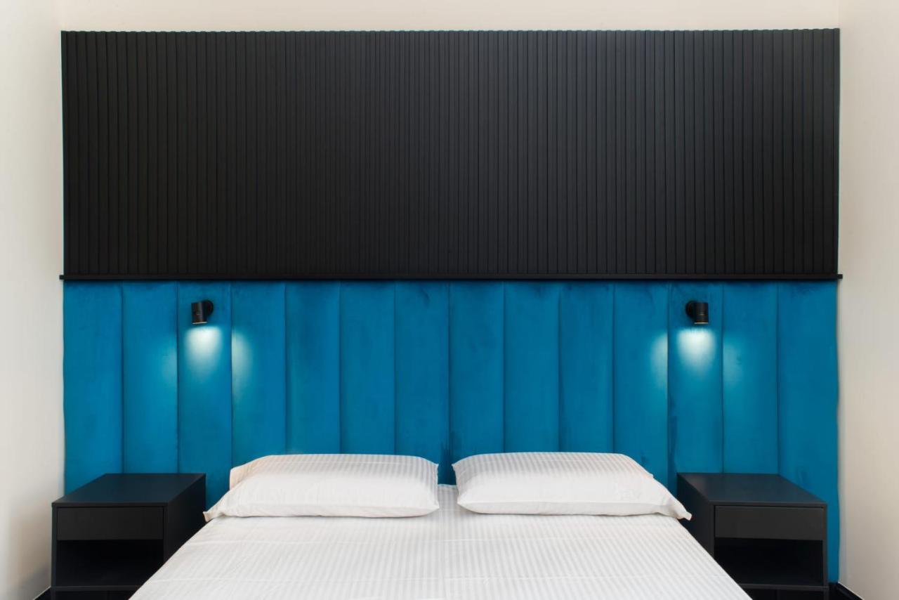 Fida Rooms Наполи Екстериор снимка