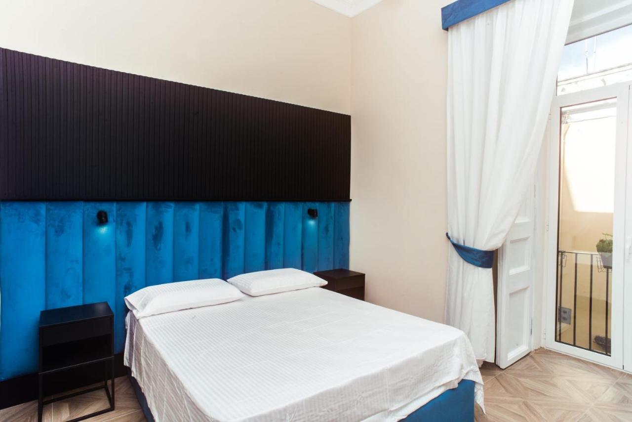 Fida Rooms Наполи Екстериор снимка